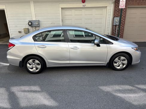 Used 2015 Honda Civic LX image 5