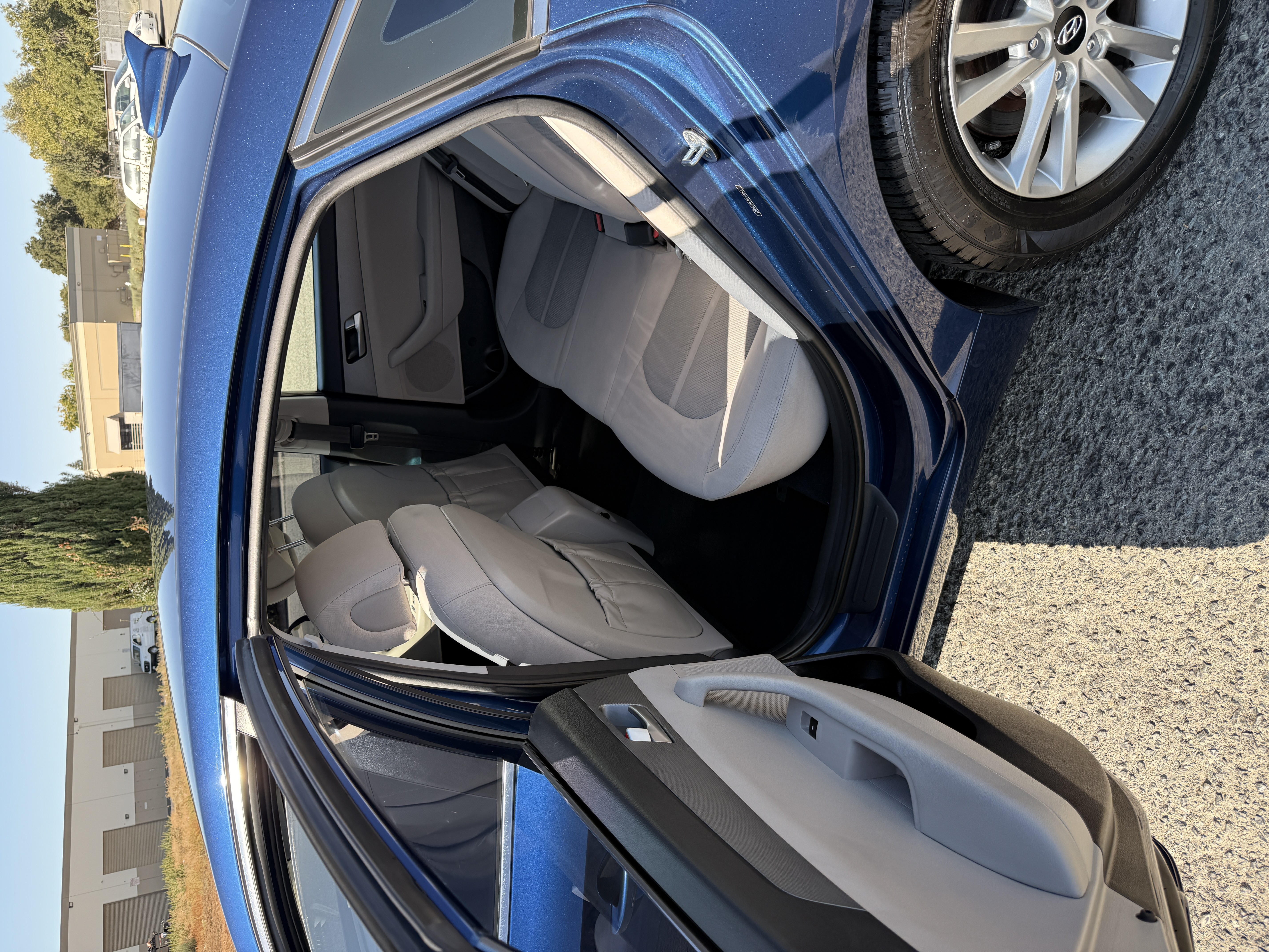 Used 2017 Hyundai Sonata SE FWD image 8