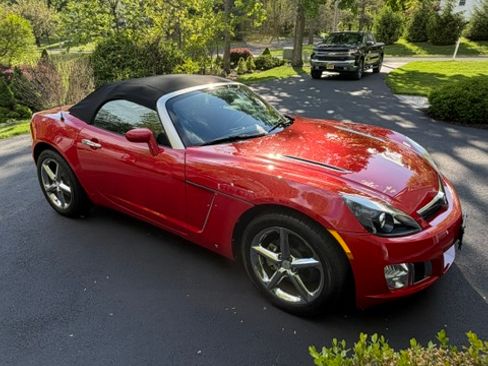 Used 2008 Saturn Sky Red Line RWD image 1
