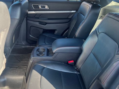 Used 2018 Ford Explorer Sport w/ Equipment Group 401A image 8