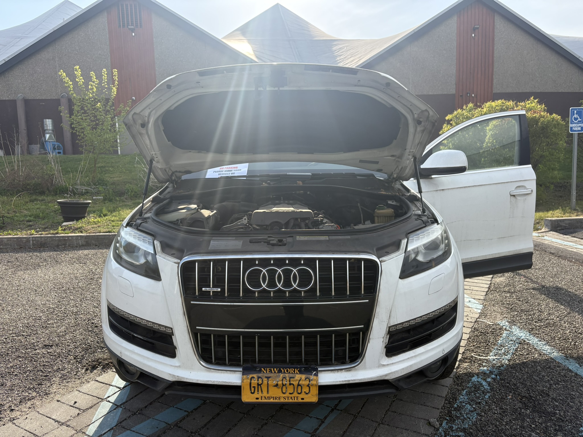 Used 2011 Audi Q7 3.0T Premium Plus AWD/4WD image 9