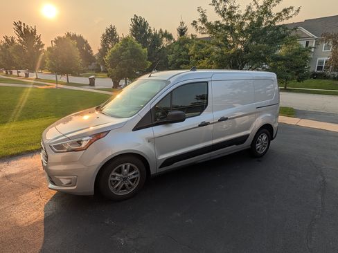 Used 2023 Ford Transit Connect XLT FWD image 1