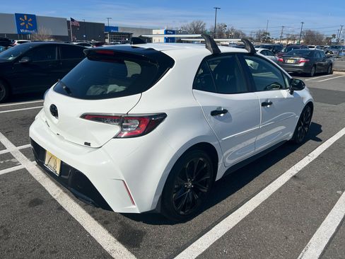 Used 2022 Toyota Corolla SE image 6