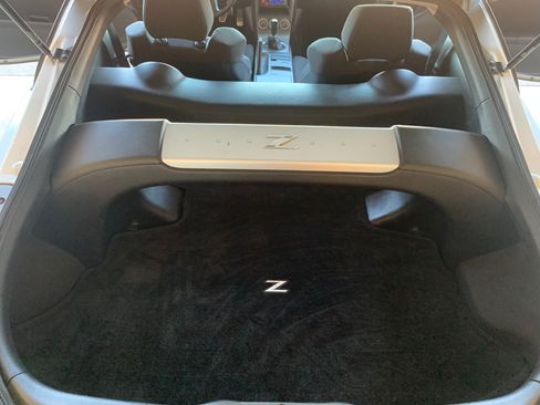 Used 2003 Nissan 350Z Enthusiast RWD image 9