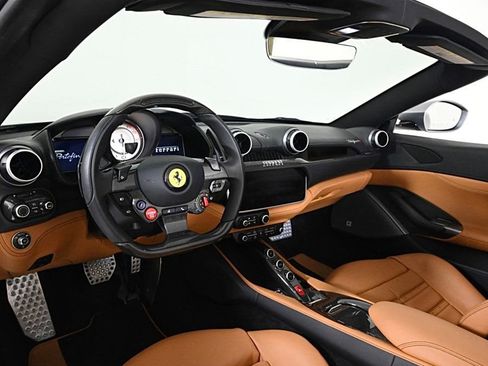 Used 2023 Ferrari Portofino M Convertible 2D image 9