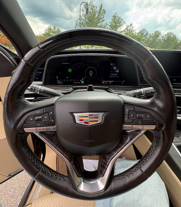 Used 2023 Cadillac Escalade ESV Premium Luxury w/ LPO, Radiant Package AWD/4WD image 13