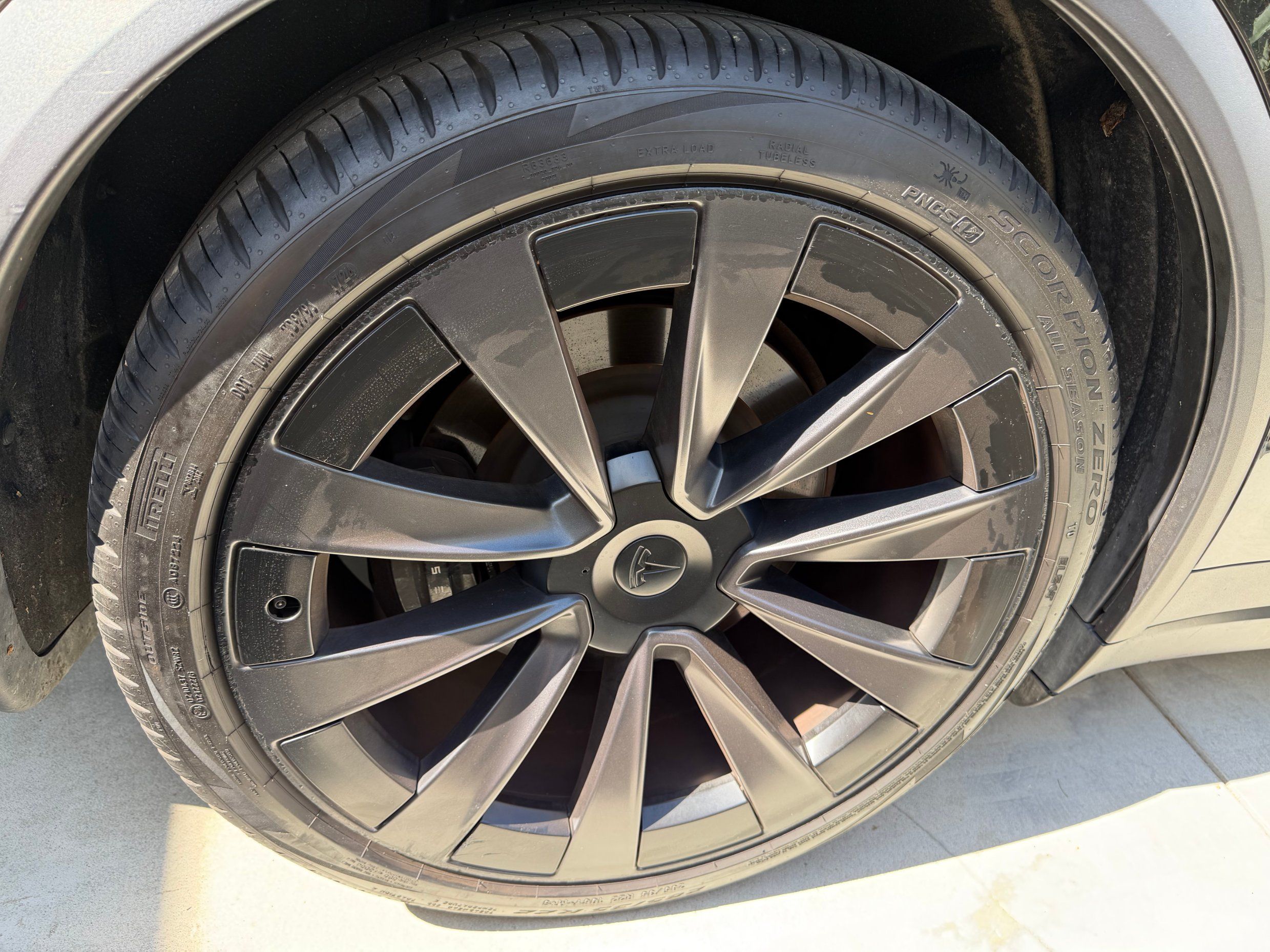 Used 2023 Tesla Model X AWD/4WD image 11
