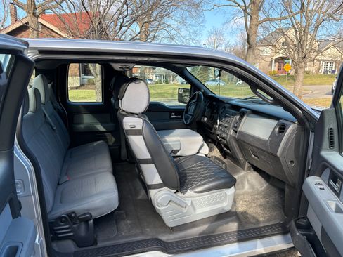 Used 2012 Ford F150 STX w/ STX Decor Pkg image 11