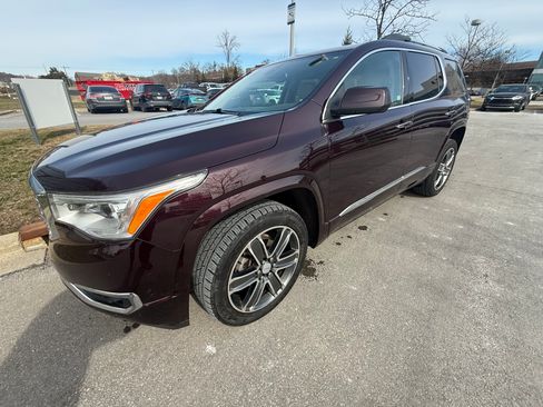 Used 2018 GMC Acadia Denali w/ Technology Package image 9