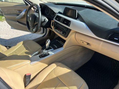 Used 2013 BMW 328i xDrive Sedan AWD/4WD image 14