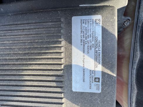 Used 2018 Chevrolet Silverado 1500 High Country image 23