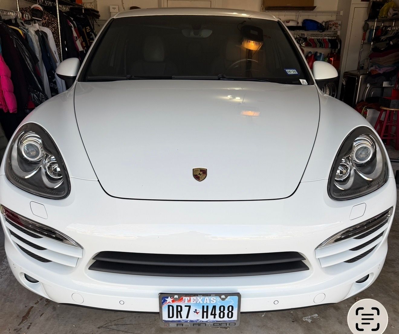 Used 2012 Porsche Cayenne AWD/4WD image 10