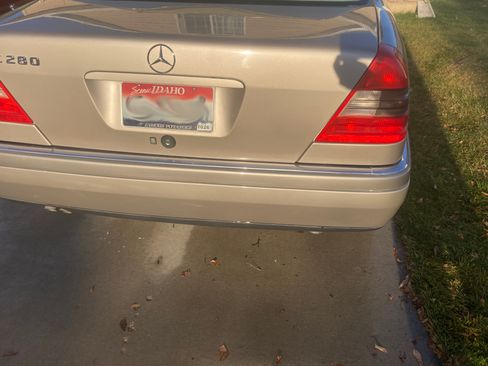 Used 1997 Mercedes-Benz C 280 Sedan image 8