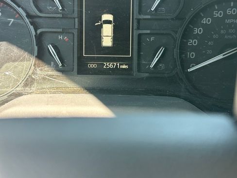 Used 2021 Toyota Tundra SR image 1