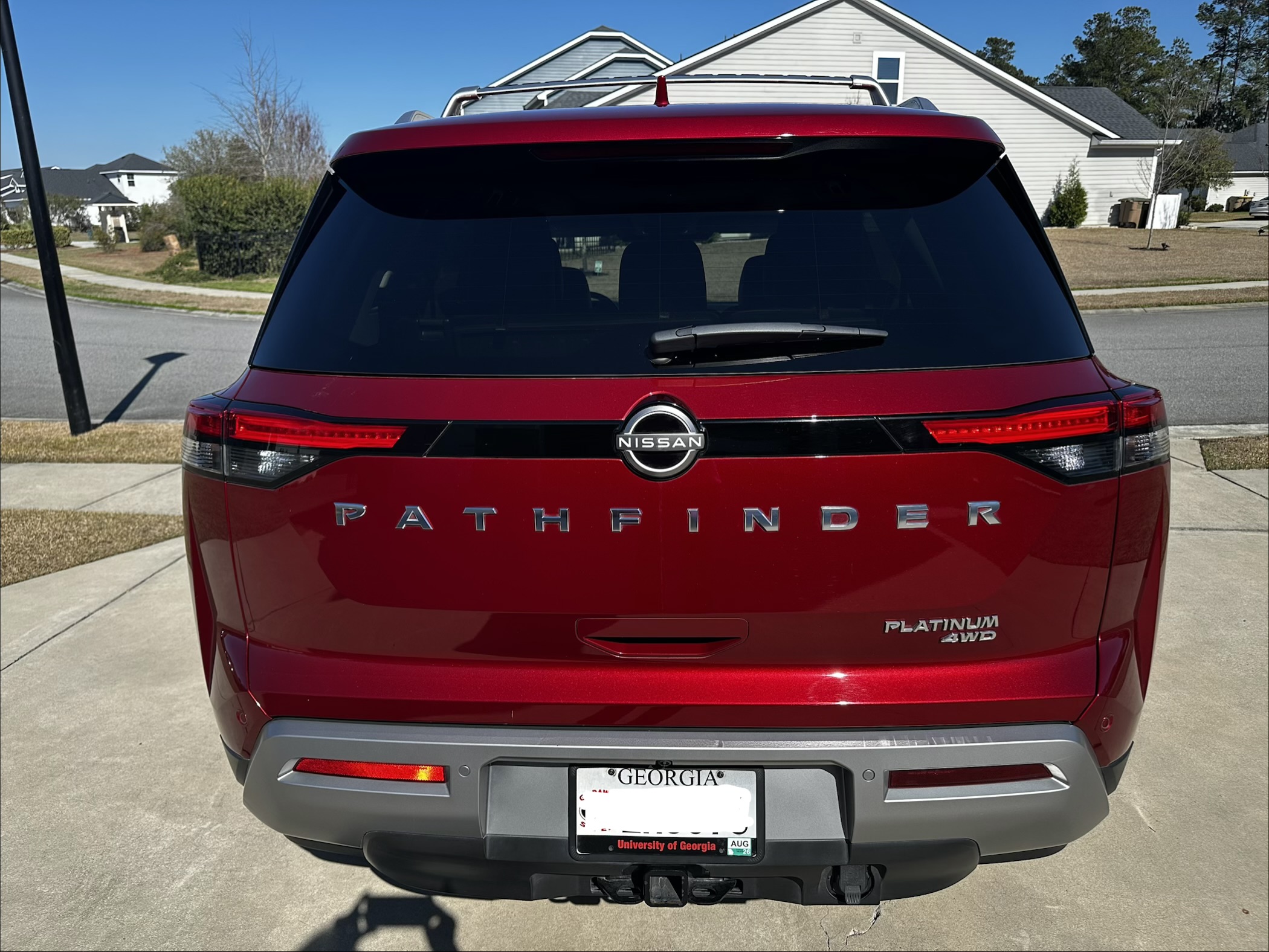 Used 2023 Nissan Pathfinder Platinum AWD/4WD image 5