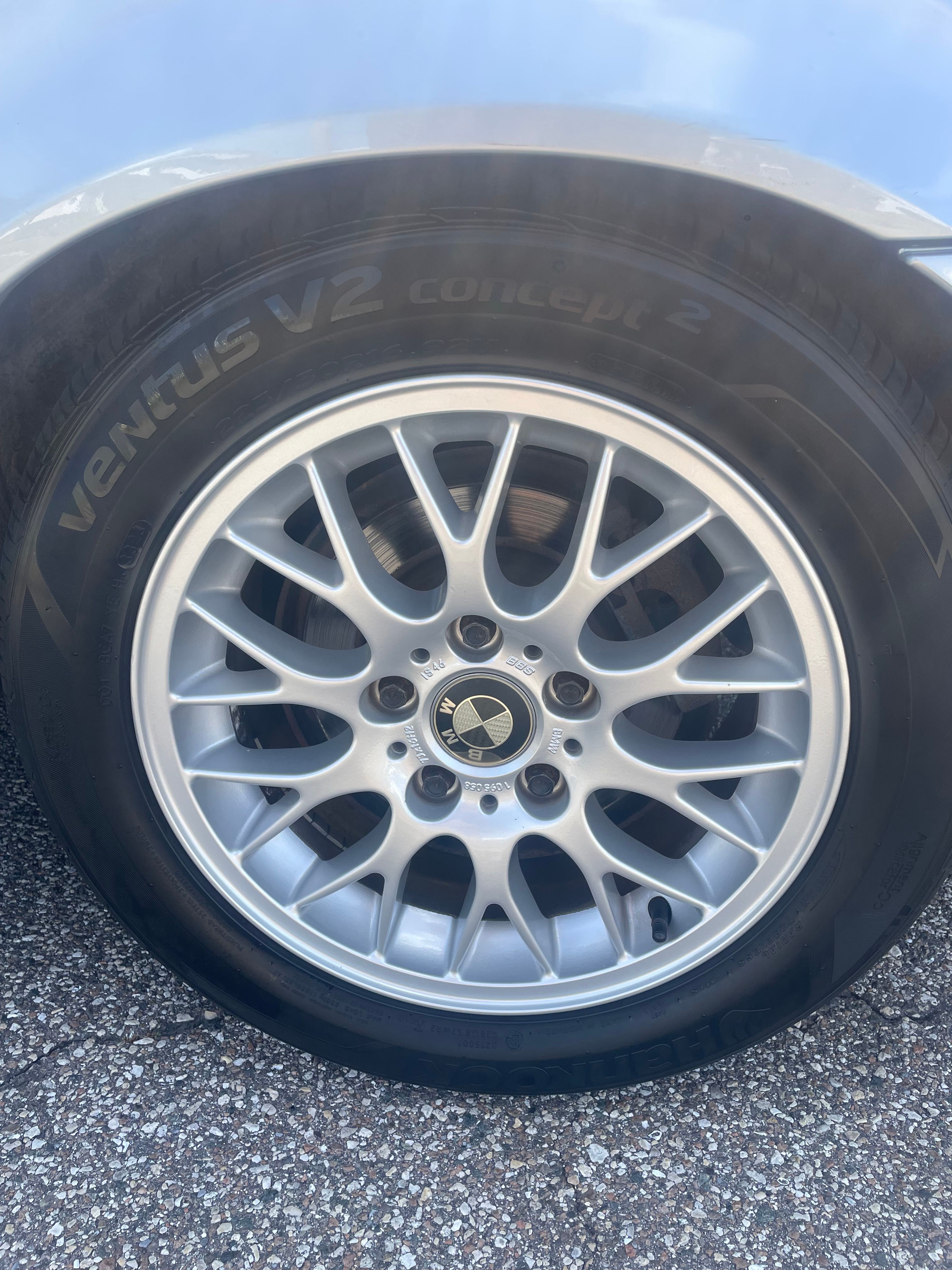 Used 1998 BMW 323i Convertible RWD image 15