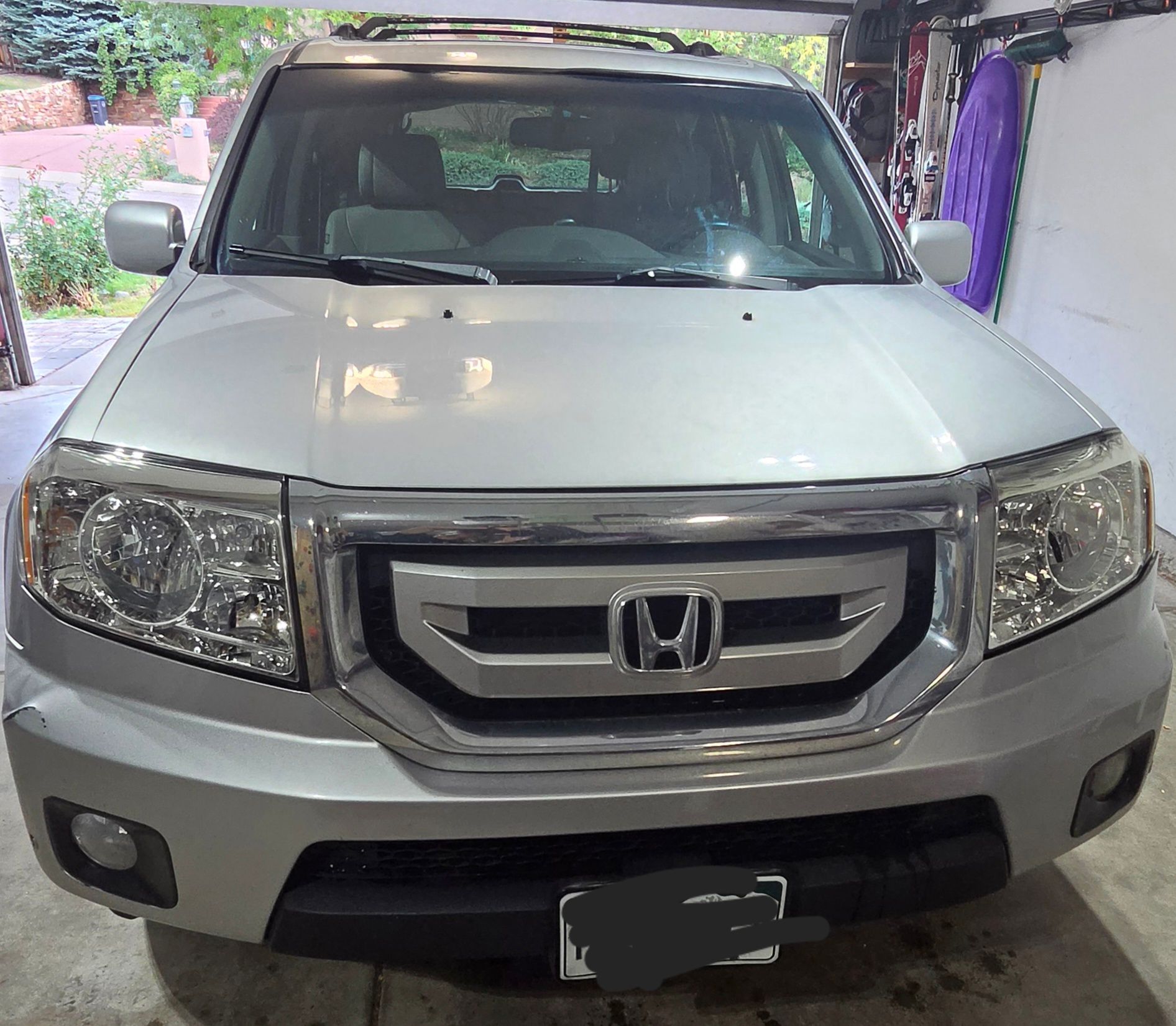 Used 2011 Honda Pilot Touring image 2