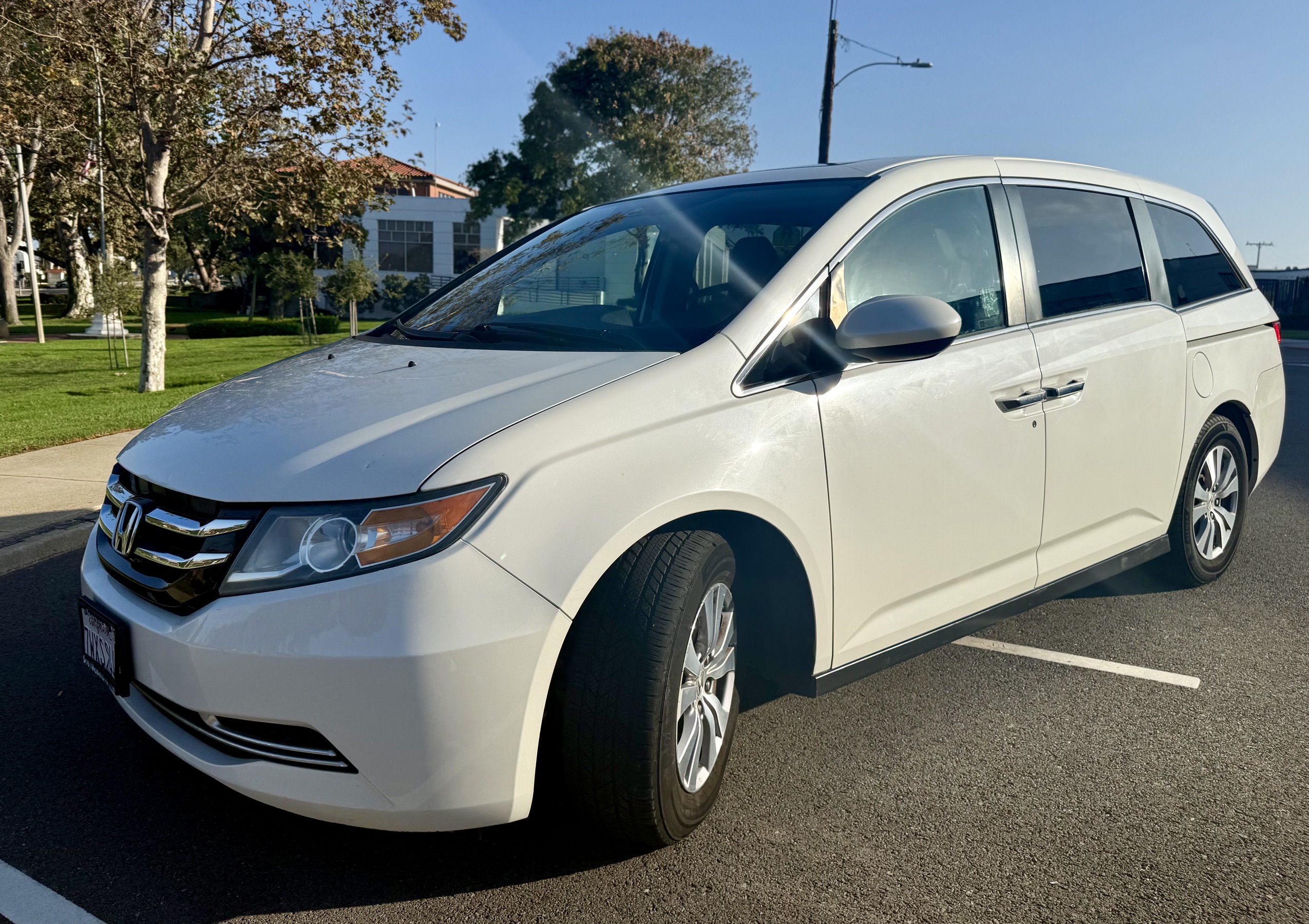 Used 2017 Honda Odyssey EX-L image 10