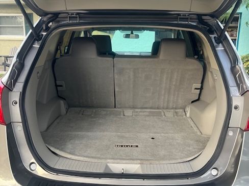 Used 2015 Nissan Rogue S w/ Convenience Package image 6