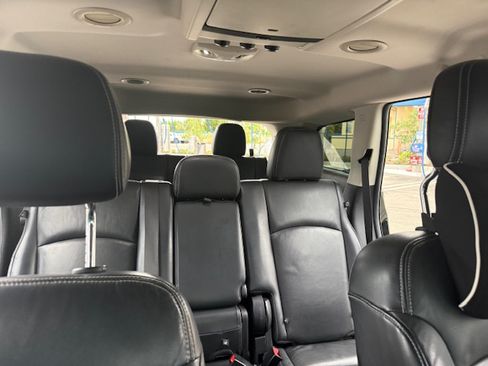 Used 2018 Dodge Journey Crossroad image 11