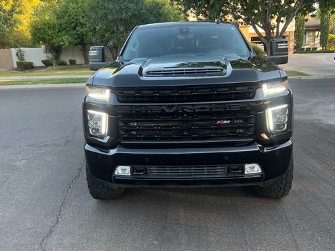Used 2021 Chevrolet Silverado 2500 LTZ w/ LTZ Plus Package AWD/4WD image 6