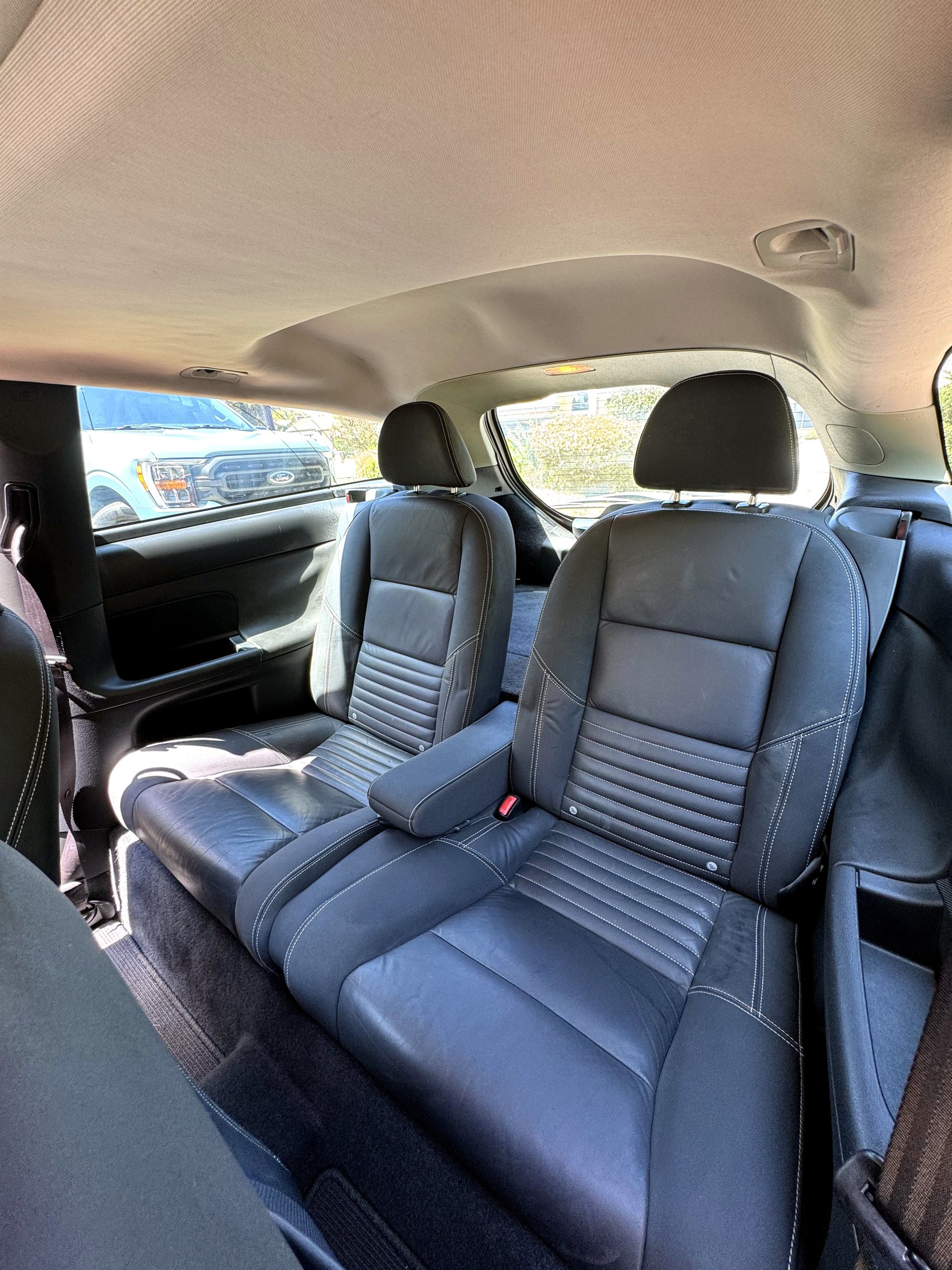 Used 2012 Volvo C30 FWD image 22