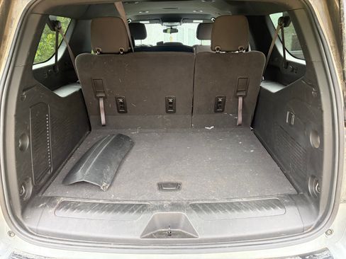 Used 2024 Chevrolet Suburban LS w/ Max Trailering Package image 12