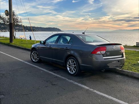 Used 2010 Mercury Milan Premier image 5