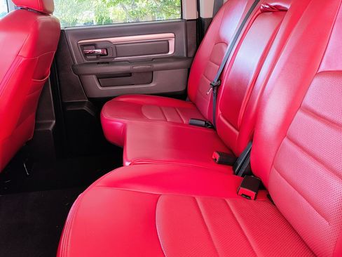 Used 2015 RAM 1500 Big Horn image 10