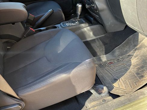 Used 2015 Jeep Wrangler Unlimited Sport w/ Quick Order Package 24S image 5