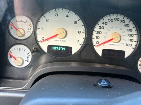 Used 2002 Dodge Ram 1500 Truck 2WD Quad Cab image 27