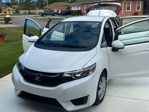 Used 2016 Honda Fit LX image 4