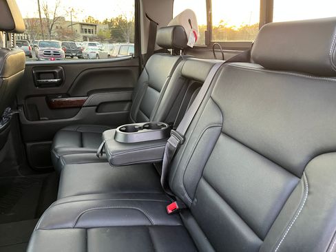 Used 2018 GMC Sierra 1500 SLT w/ SLT Premium Package image 6