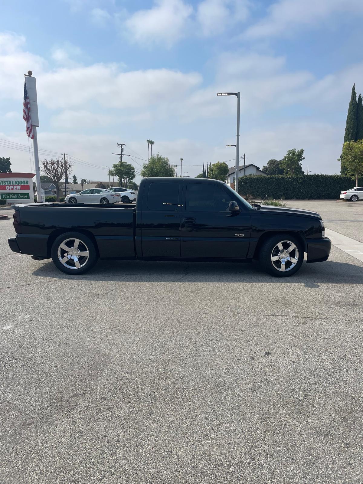 Used 2006 Chevrolet Silverado 1500 SS RWD image 4