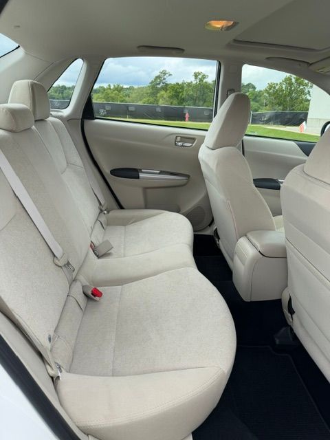 Used 2010 Subaru Impreza 2.5i Premium AWD/4WD image 9