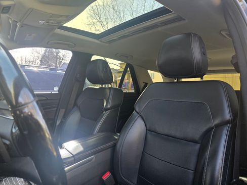 Used 2015 Mercedes-Benz ML 350 4MATIC image 11