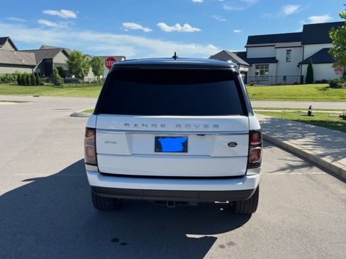 Used 2016 Land Rover Range Rover Supercharged AWD/4WD image 8