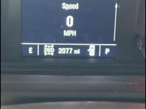 Used 2024 GMC Sierra 3500 Pro w/ Convenience Package image 5