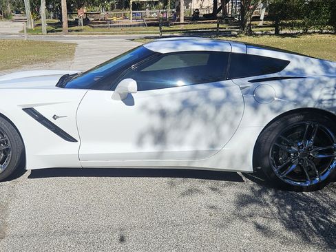 Used 2019 Chevrolet Corvette Stingray Coupe w/ 2LT Preferred Equipment Group image 5