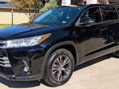 Used 2018 Toyota Highlander FWD V6