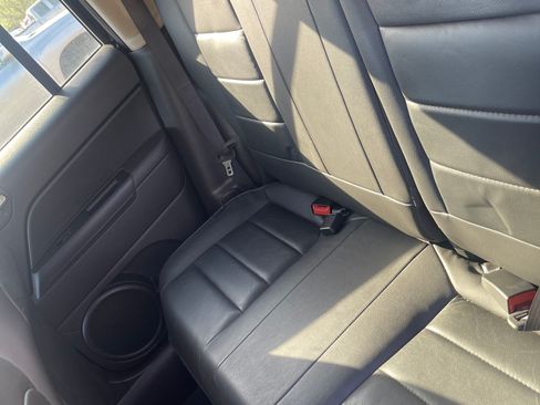 Used 2015 Jeep Patriot High Altitude AWD/4WD image 2