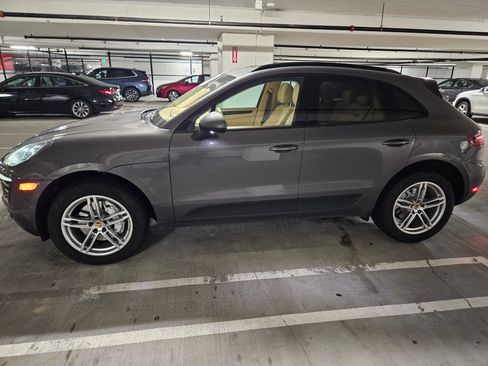 Used 2015 Porsche Macan S image 1