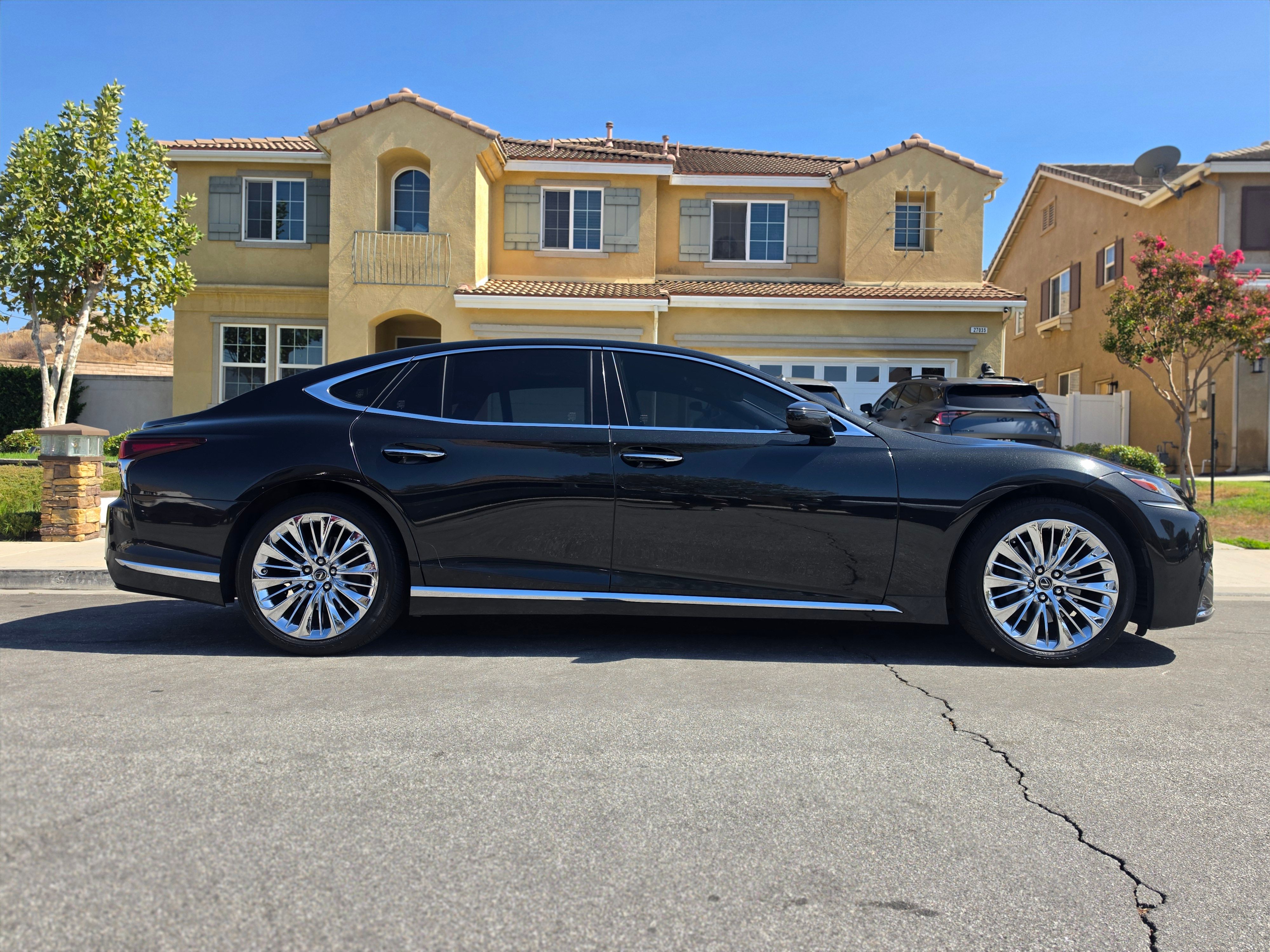 Used 2020 Lexus LS 500 AWD w/ Interior Upgrade Package image 5