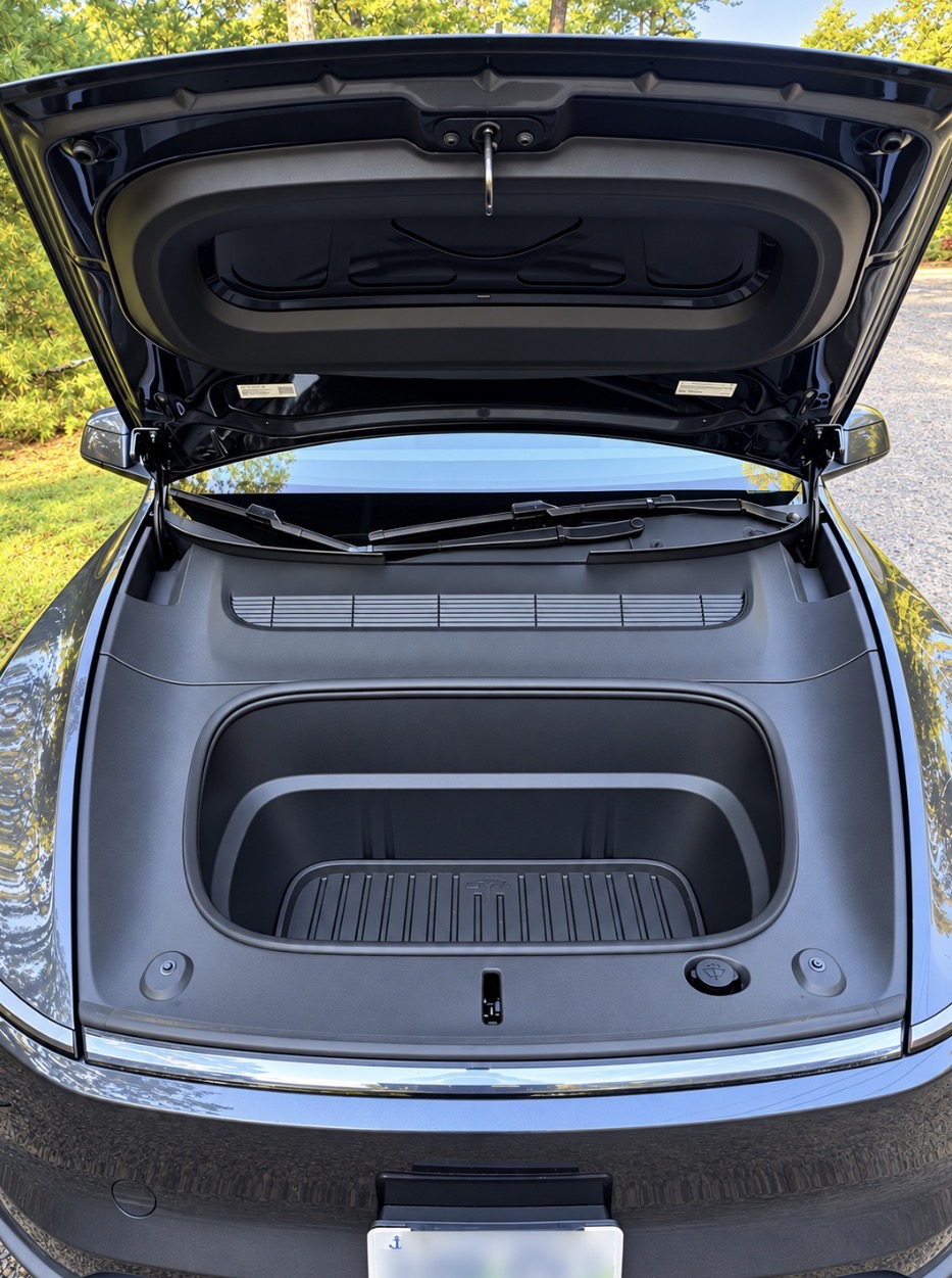 Used 2026 Tesla Model Y AWD image 18