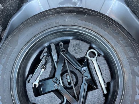 Used 2015 Subaru Forester 2.5i image 31