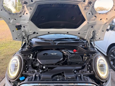 Used 2019 MINI Cooper Convertible w/ Premium Package image 23