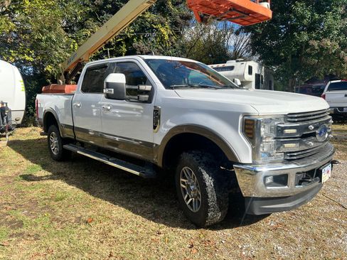 Used 2019 Ford F250 Lariat w/ Lariat Ultimate Package image 4