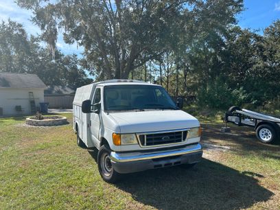 Used 2004 Ford E-350 and Econoline 350 Super Duty