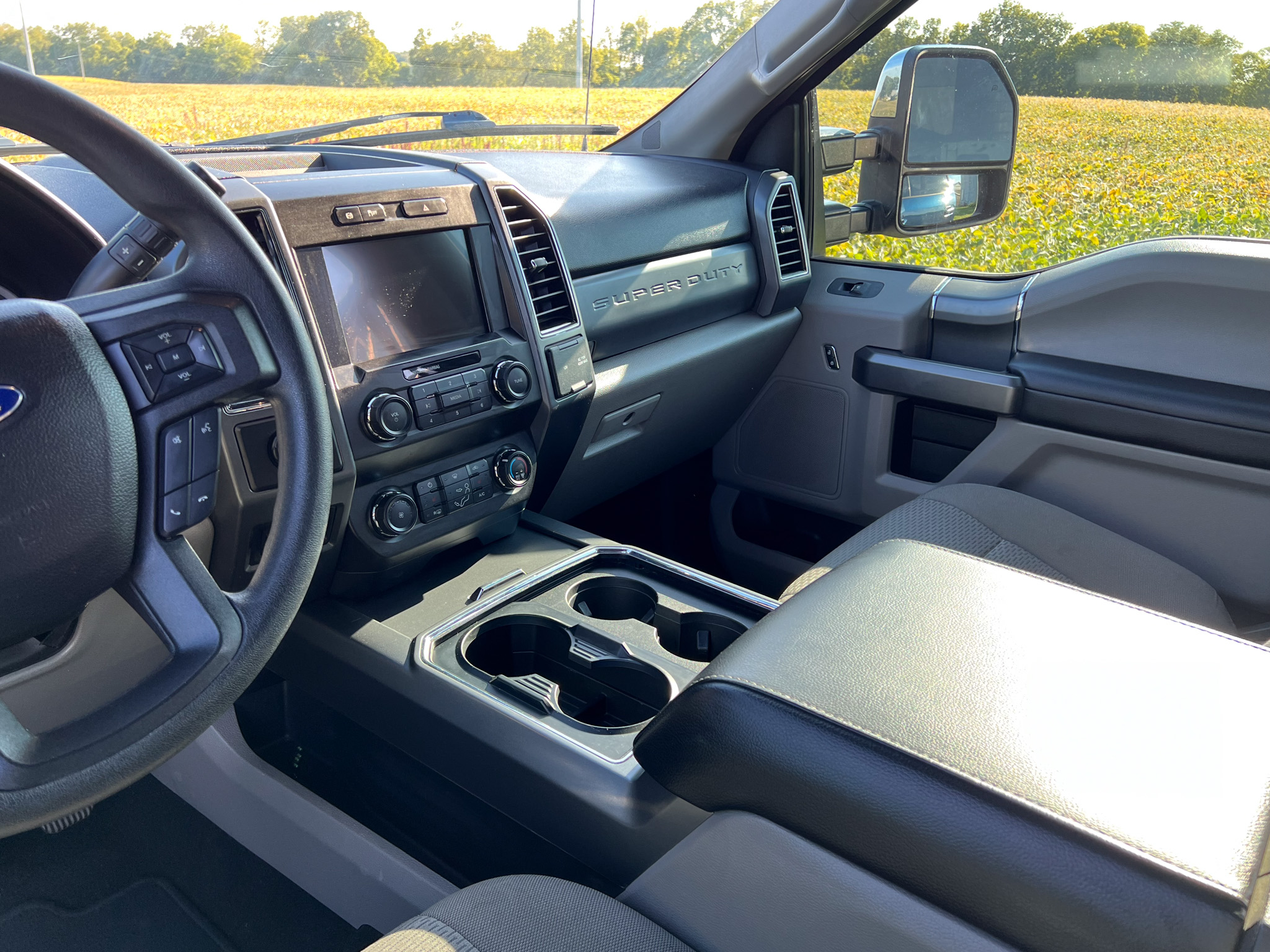 Used 2019 Ford F350 XLT w/ XLT Premium Package AWD/4WD image 24