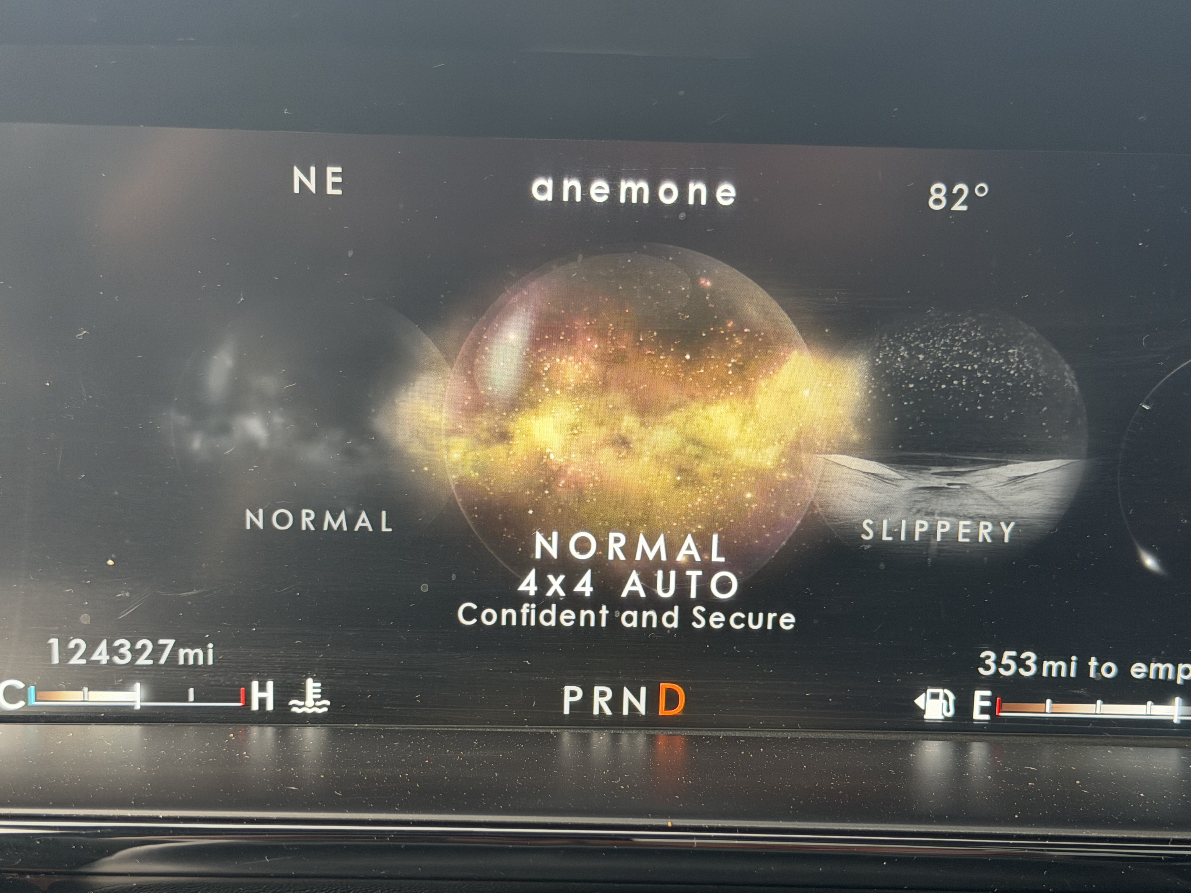 Used 2018 Lincoln Navigator Reserve AWD/4WD image 16
